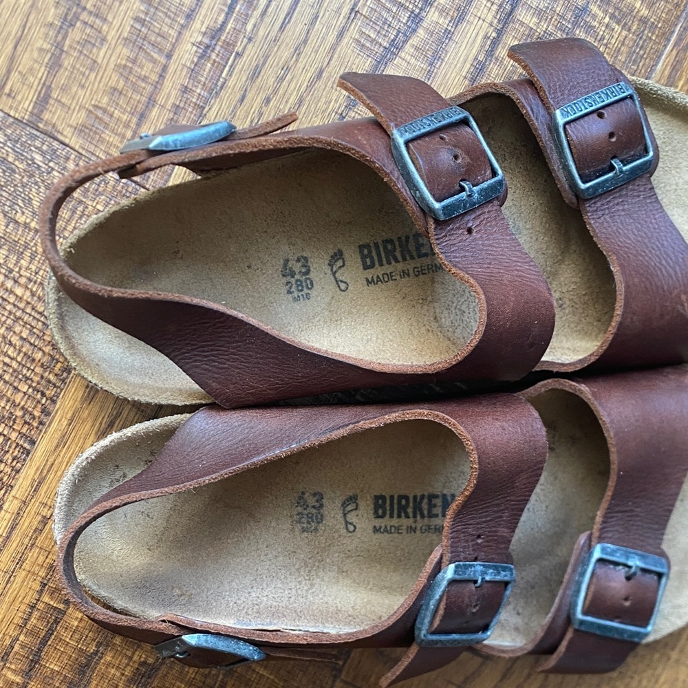 Men’s Brown Leather Birkenstocks - Picture 2 of 4